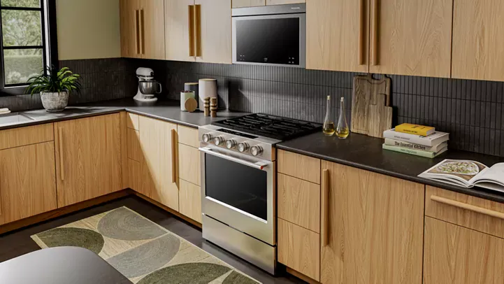 KitchenAid 30" 5.0 cu. ft. Smart Slide-in Gas Range with Convection Cooking Modes, PrintShield Stainless 3